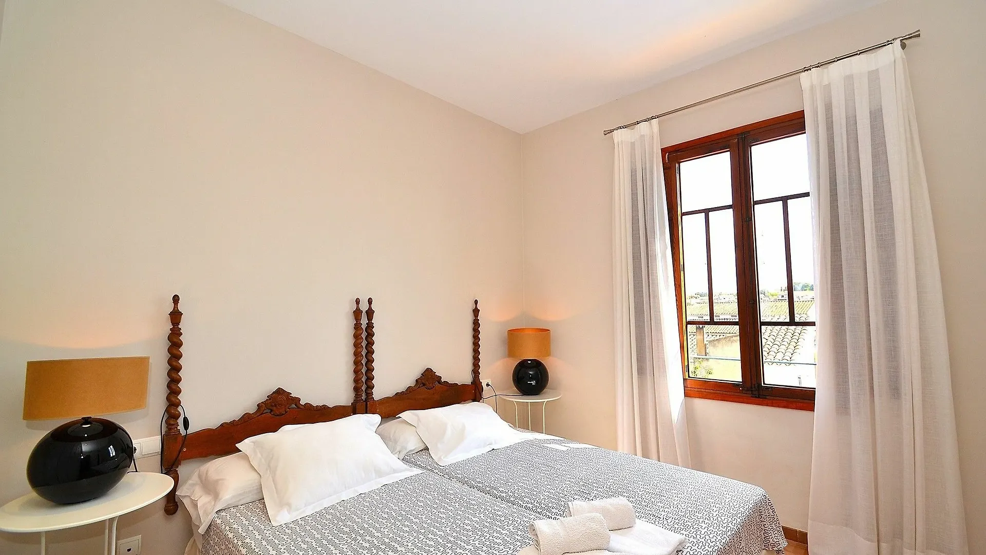 Villa Llubi 034 0*,  Испания